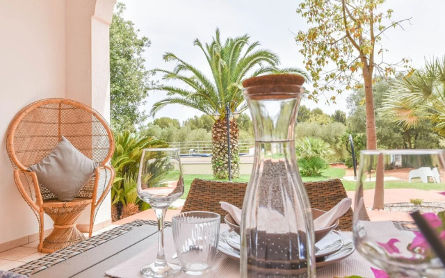 Esclusiva Villa a Ostuni con Piscina 1km dal Mare