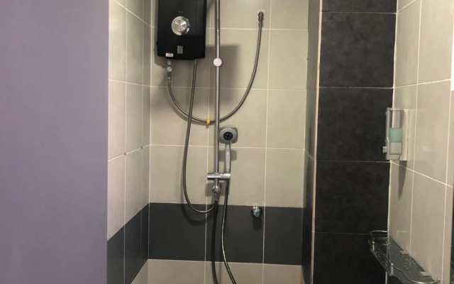 Ramadhina Eagle Eye View Home2stay Emerald Avenue