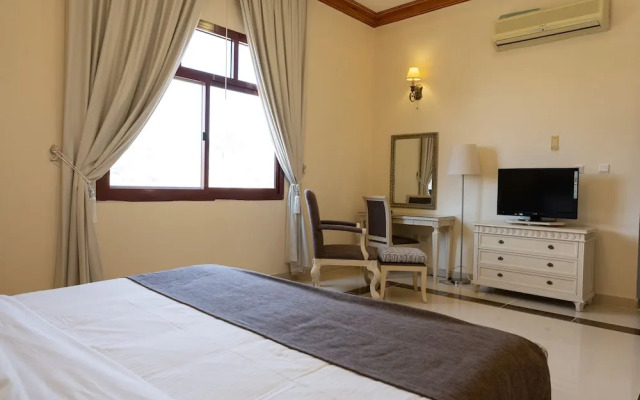 Al Bada Resort