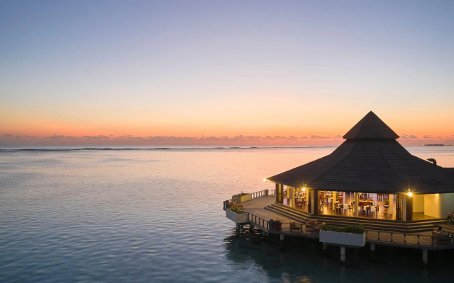 Villa Park Sun Island Resort