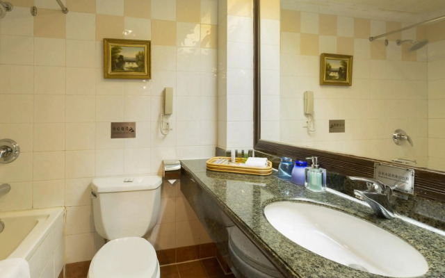 Grand Palace Hotel