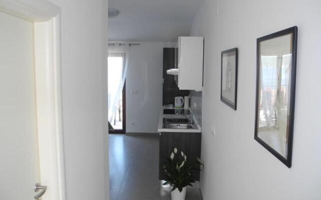 Apartment Anton CK 31 pax