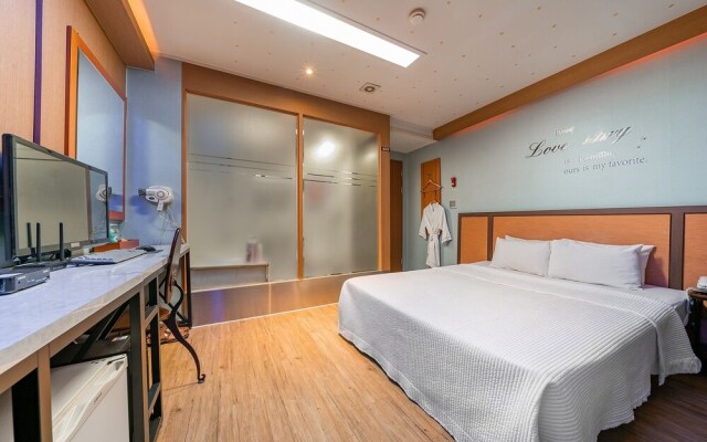Oryu Bon Motel