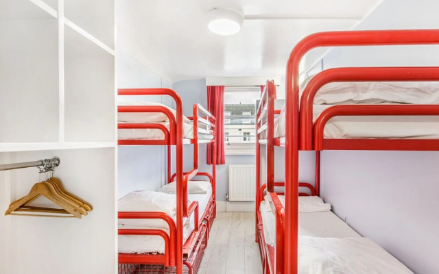 Astor Hyde Park Hostel - Adults Only