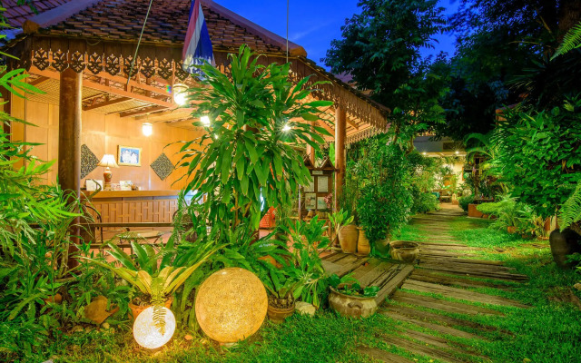 Baan Khachathong Hua Hin