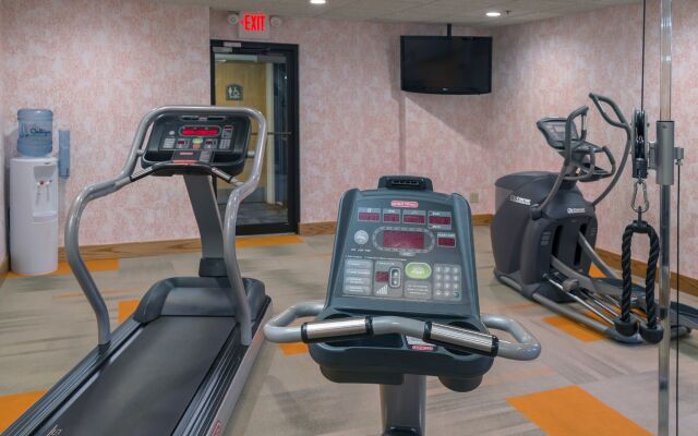 LivINN Hotel Cincinnati / Sharonville Convention Center