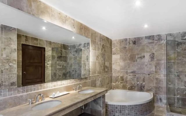 Ramada by Wyndham Costa Del Sol Cusco
