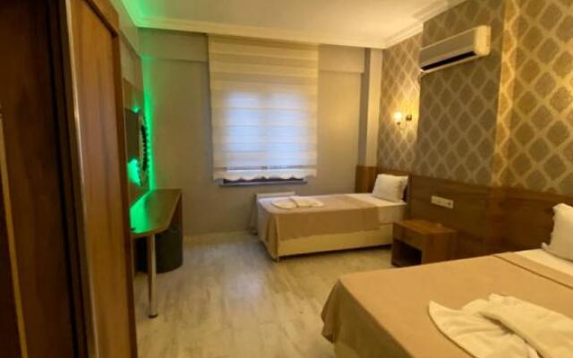 Grand 53 Hotel