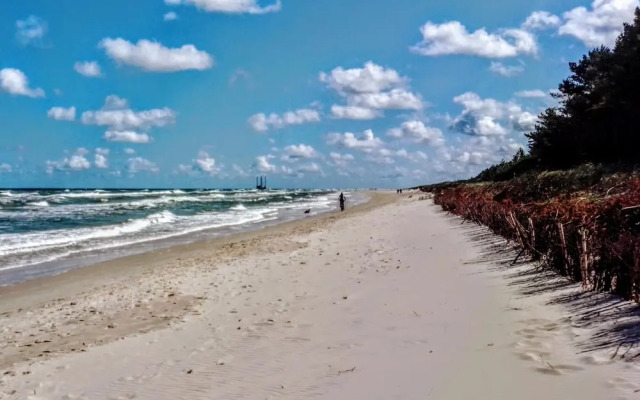 Summer House in Kopalino Near the Sea