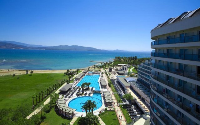 Venosa Beach Resort & Spa