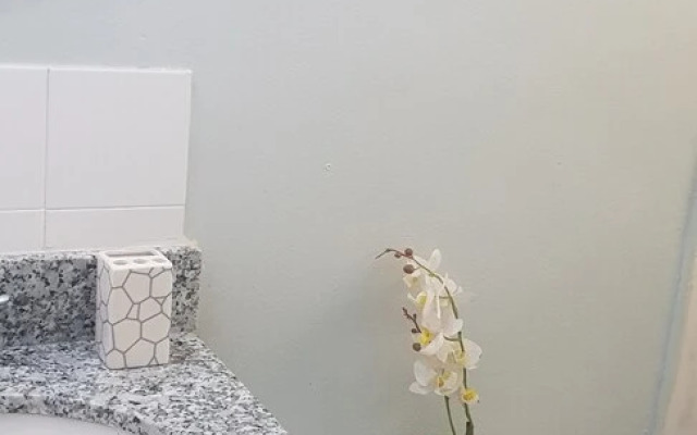 Gated Studio By The Pavillian Mall Near US Embassy Liguanea Kingston