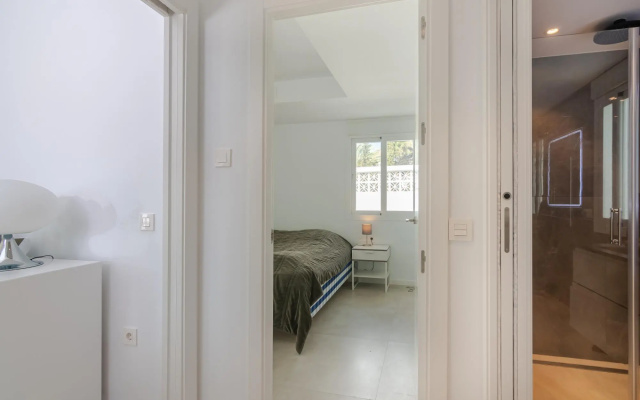 356248 - Modern Villa near beach