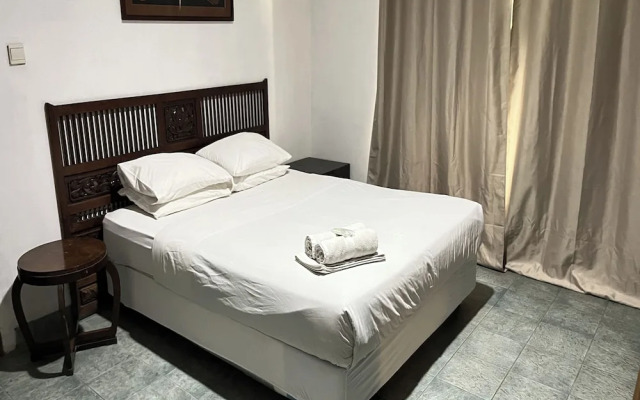 R Residence Jakarta