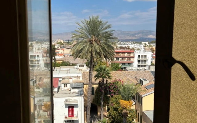 Nicosia City Centre Sky Views Apartment