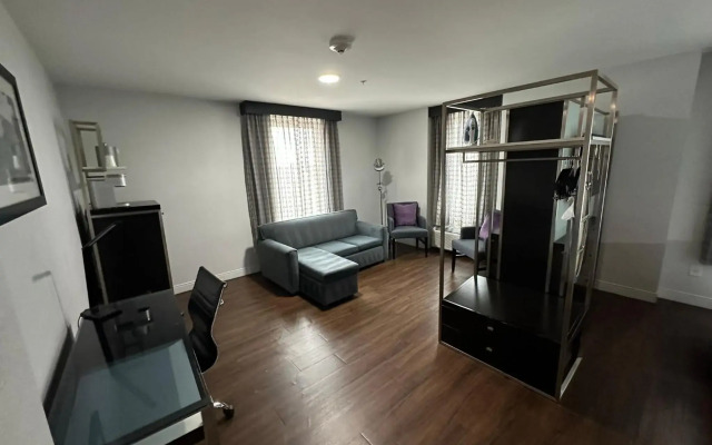 Holiday Inn Express Dallas Downtown by IHG