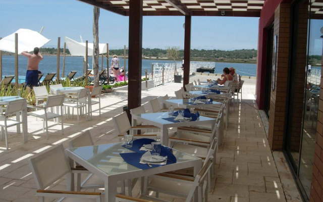 Água Hotels Riverside