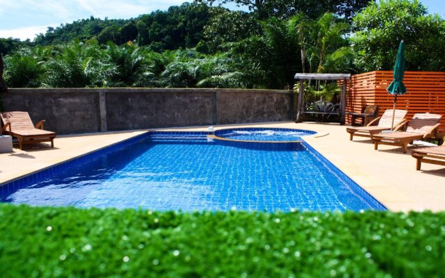 Suksaiburi-resort