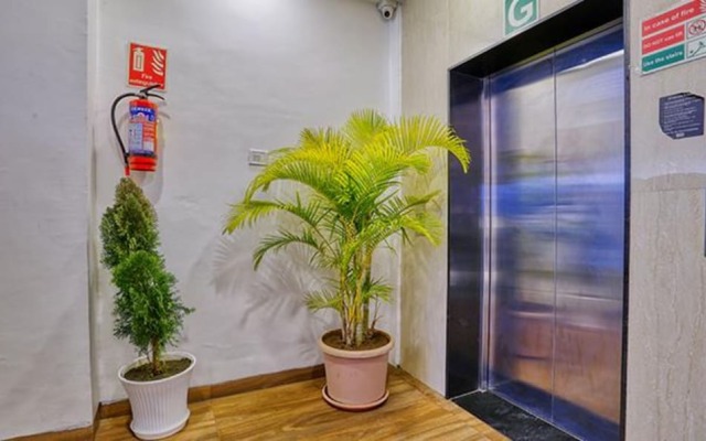 FabHotel Ten Eleven Grand