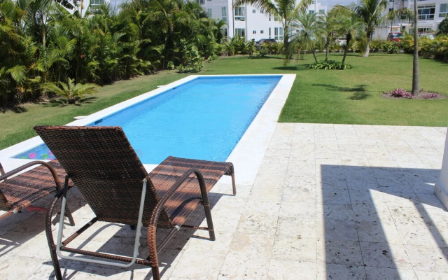 Villa Real Playa Nueva Romana