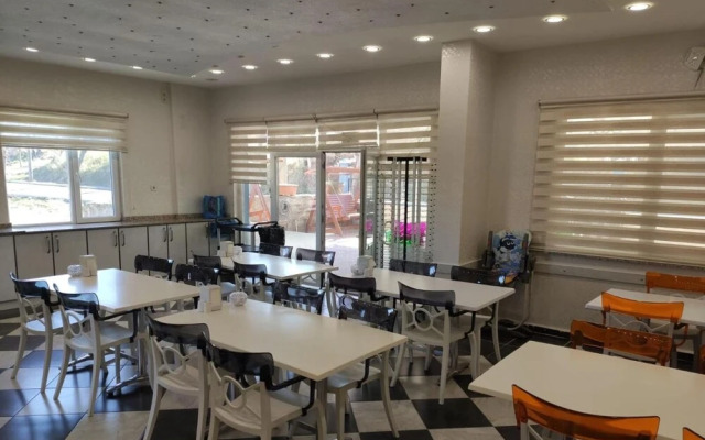 Eceabat Gezen Hotel