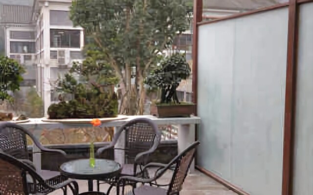 Chongqing Mid-mountain Garden Resort Hotel