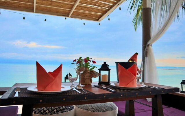 Cocohut Beach Resort & Spa