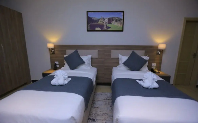 Triple-e Hotel and Spa