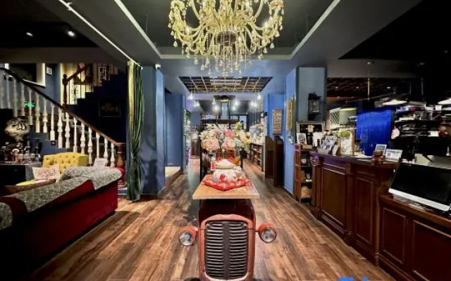 SeeSea｜ Vintage Garden Oceanfront Boutique Hotel