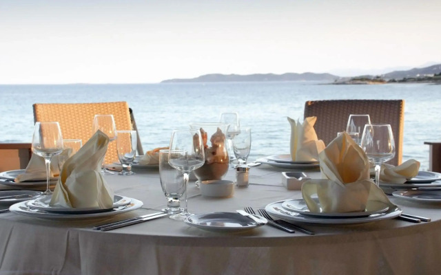 Epavlis Resort