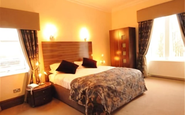 Burnhouse Manor Hotel