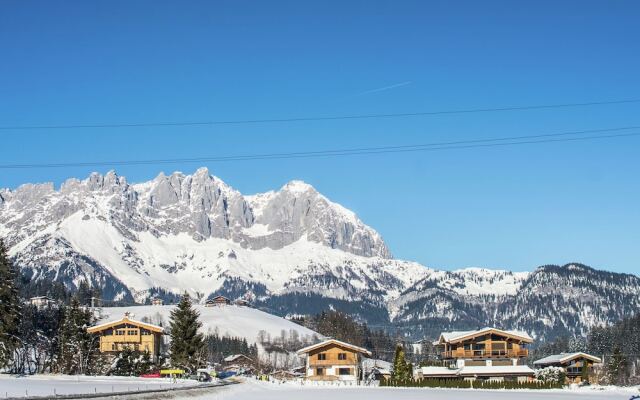 Cozy Apartment near Ski Area in Kitzbuhel