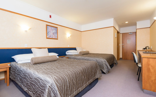 Distinction Hamilton Hotel & Conference Centre