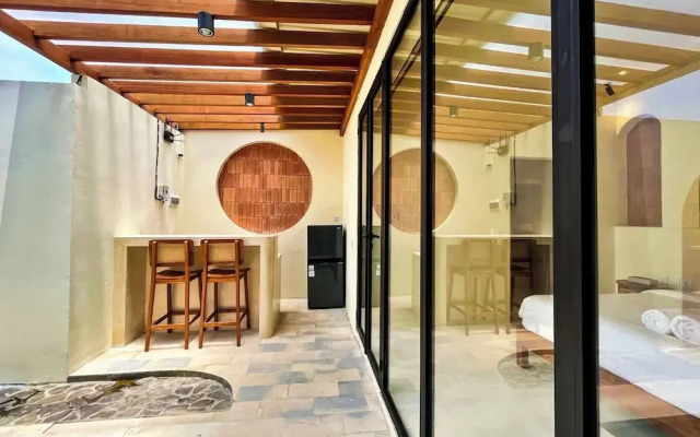 Esha Private Pool Villas by AGATA