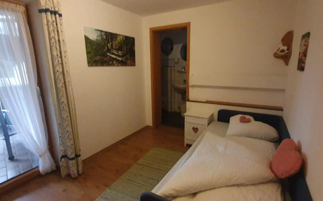 Gästehaus & Pension Watzmannblick