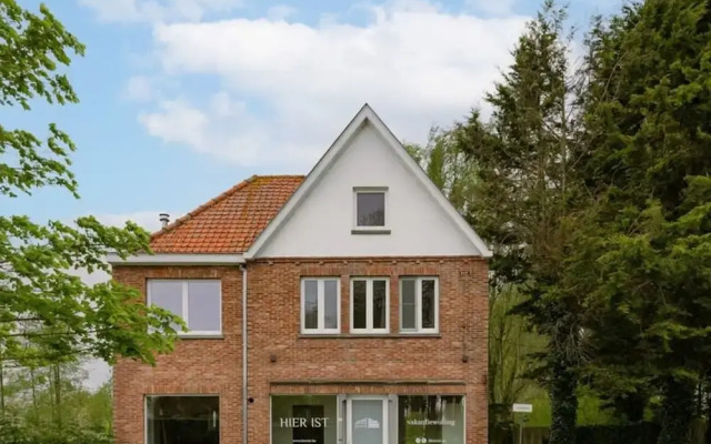 Holiday Home Along the Canal With Great Views