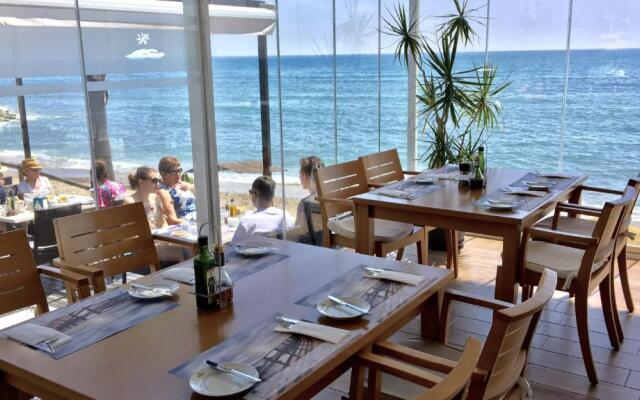 MI CAPRICHO C16 Beachfront Apartment