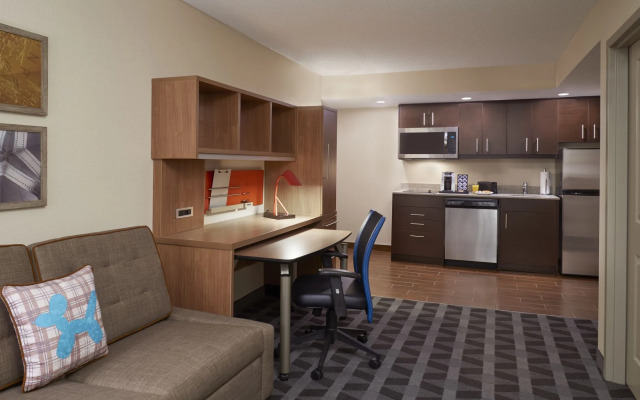 TownePlace Suites by Marriott Windsor
