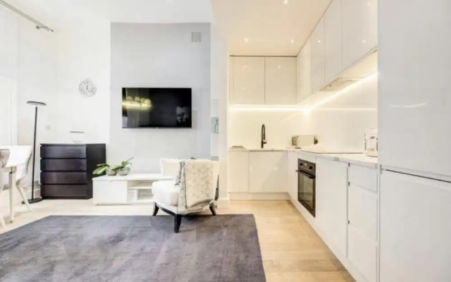 Chelsea - 2bed Apartment - Sleeps 4 - Pet Friendly