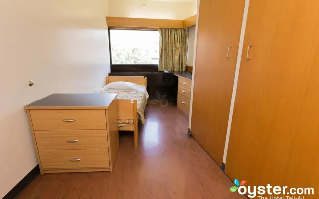 University of Toronto - Wilson Hall Residence