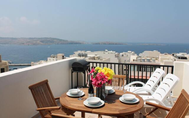 Seashells Seaview Penthouse With Hottub