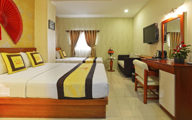 Boss Palace Hotel