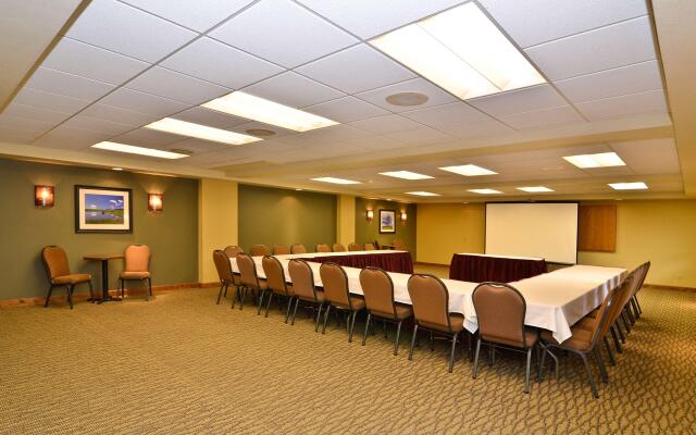 Best Western Plus Clocktower Inn