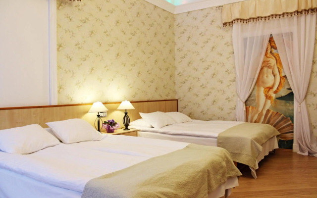 NB Hotel