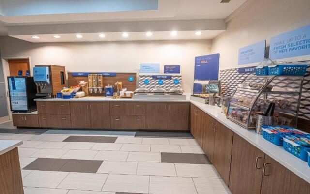 Holiday Inn Express Hotel & Suites Goshen by IHG