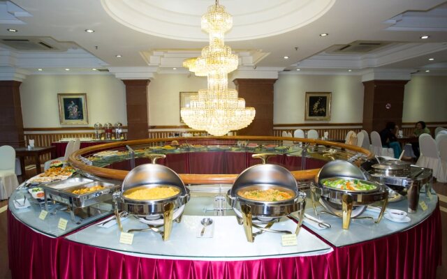 Adina Hotel