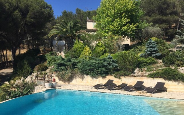 Villa Chemin de la Rougiere