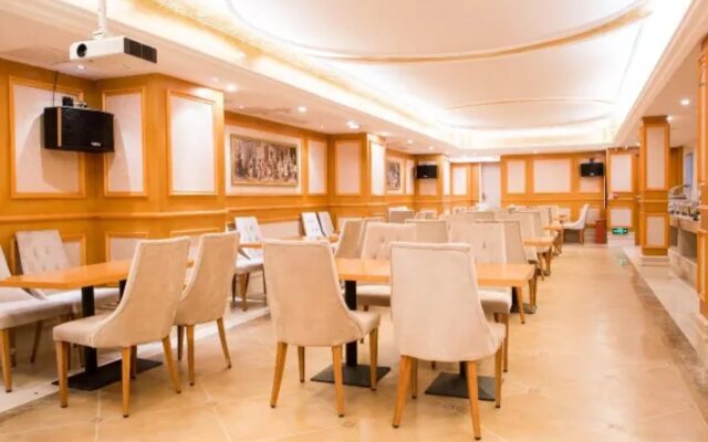 Vienna Hotel Wuhan Lengjiao Lake Wanda Metro
