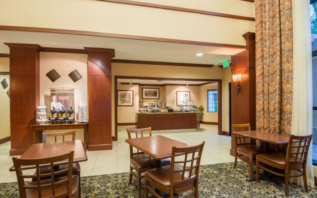Staybridge Suites Phoenix - Glendale Sports Dist by IHG