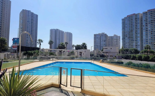 Dpto 2D 2B con espectacular terraza vista al mar.