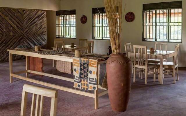 Gorilla Valley Lodge